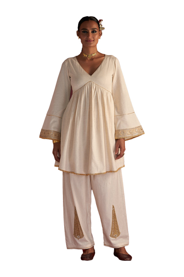 Masaba Ivory 'Paan-Patti' Salwar Set