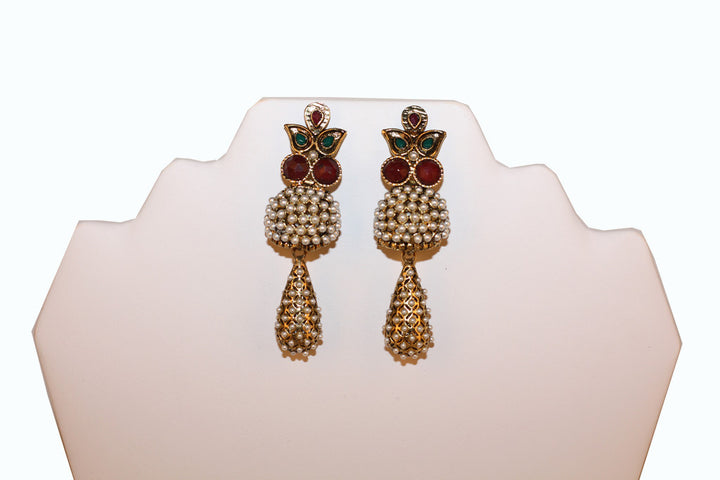 Traditional Indian Jewelry red and green earrings Saris and Things Traditional Indian Jewelry red and green earrings Saris and Things