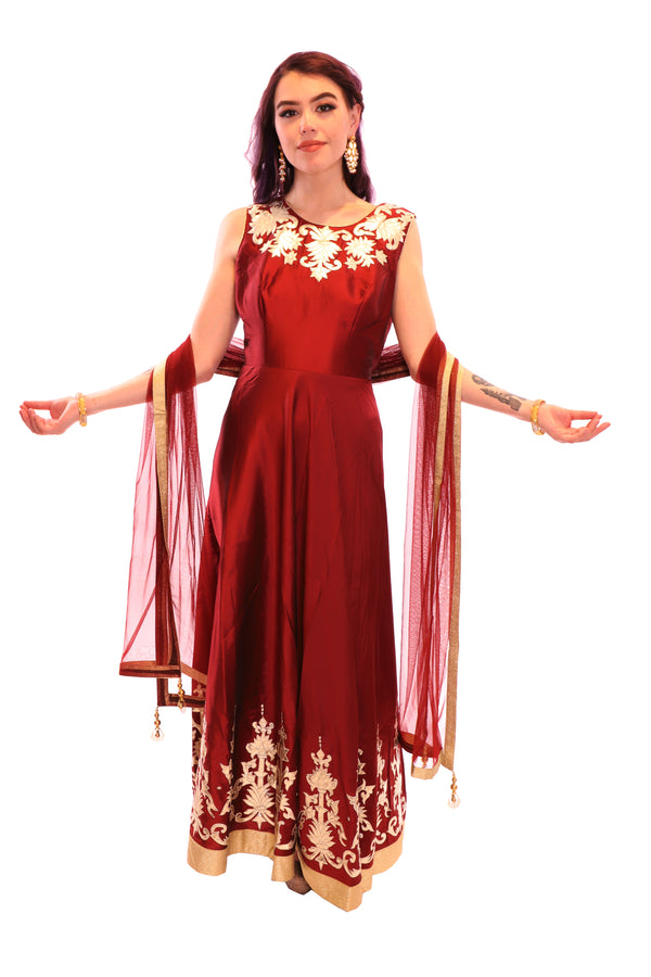 Royal Rose Premium Silk Gown - 9202