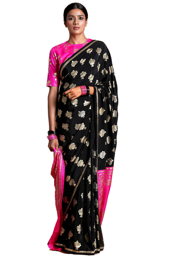 Masaba Black-Hot Pink  Fin Lake Saree Featuring Hot Pink Palla