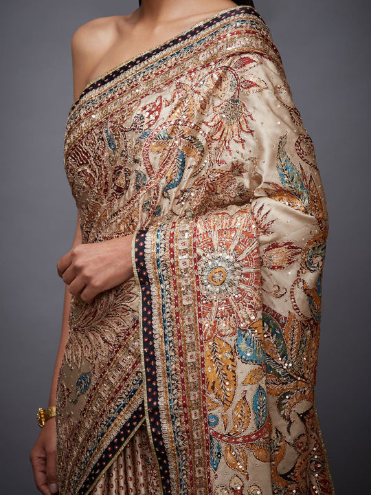 RI-Ritu-Kumar-Beige-And-Burgundy-Embroidered-Saree-With-Unstitched-Blouse-Closeup