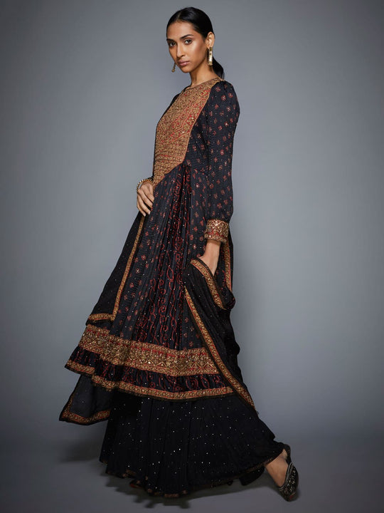 RI-Ritu-Kumar-Black-And-Burgundy-Embroidered-Suit-Set-Side-View1