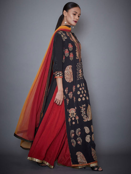 RI-Ritu-Kumar-Black-And-Burgundy-Embroidered-Suit-Set-Side-View2