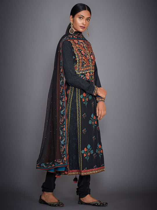 RI-Ritu-Kumar-Black-And-Red-Hand-Embroidered-Suit-Set-Side-View2