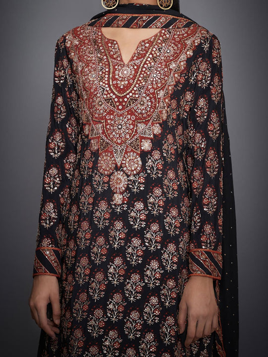 RI-Ritu-Kumar-Black-And-Rust-Embroidered-Suit-Set-Closeup