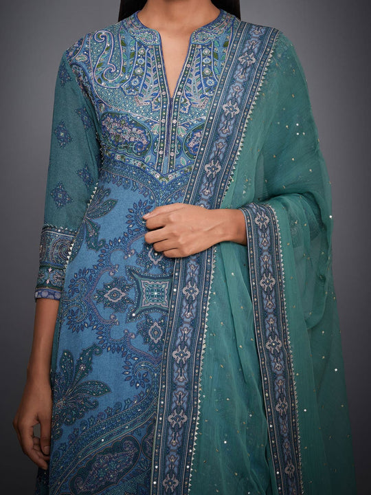 RI-Ritu-Kumar-Blue-And-Sea-Green-Abstract-Suit-Set-CloseUp