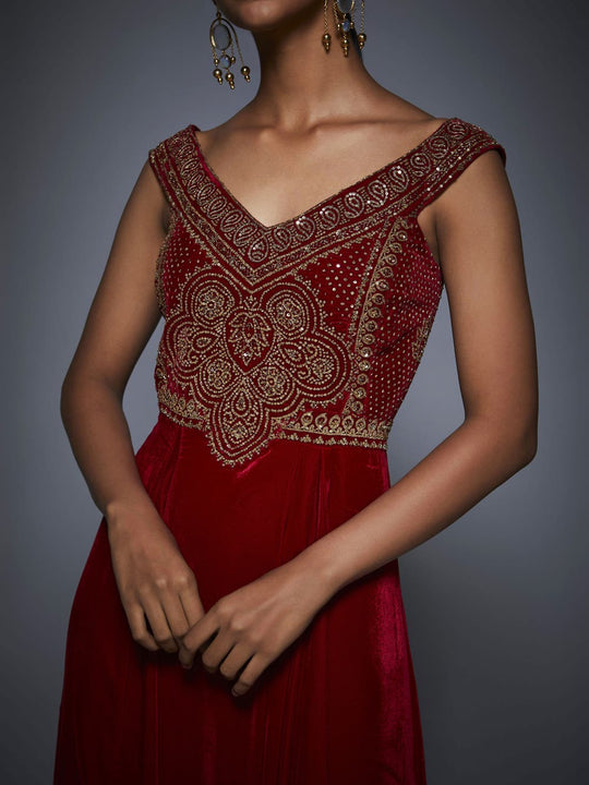 RI-Ritu-Kumar-Burgundy-Gold-Embroidered-Gown-Closeup