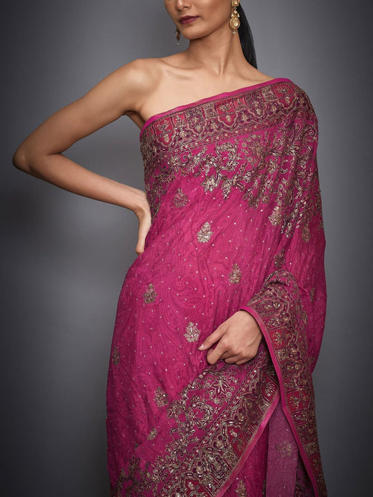 RI-Ritu-Kumar-Prune-And-Pink-Paisley-Embroidered-Saree-with-Unstitched-Blouse-Closeup