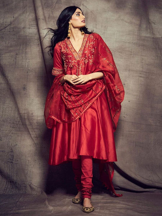 RI-Ritu-Kumar-Red-Embroidered-Suit-Set-Complete-View