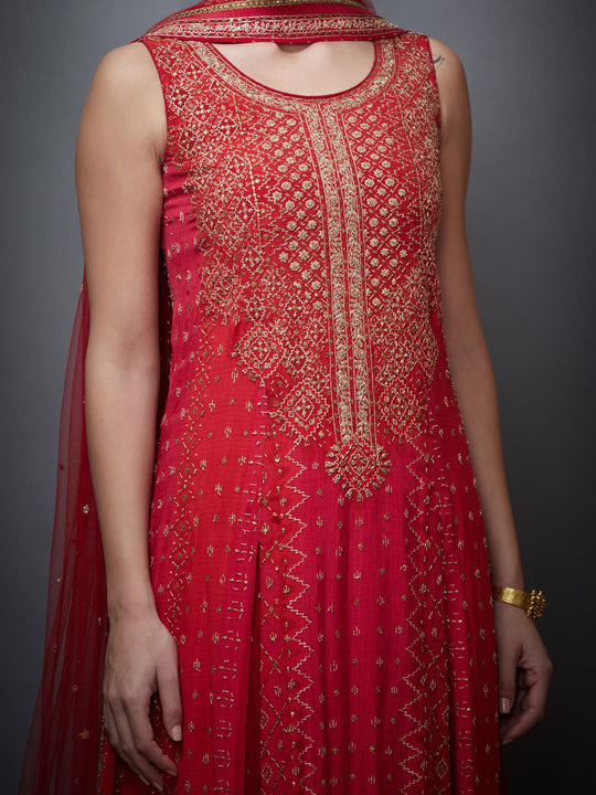 RI-Ritu-Kumar-Red-Hand-Embroidered-Suit-Set-Closeup