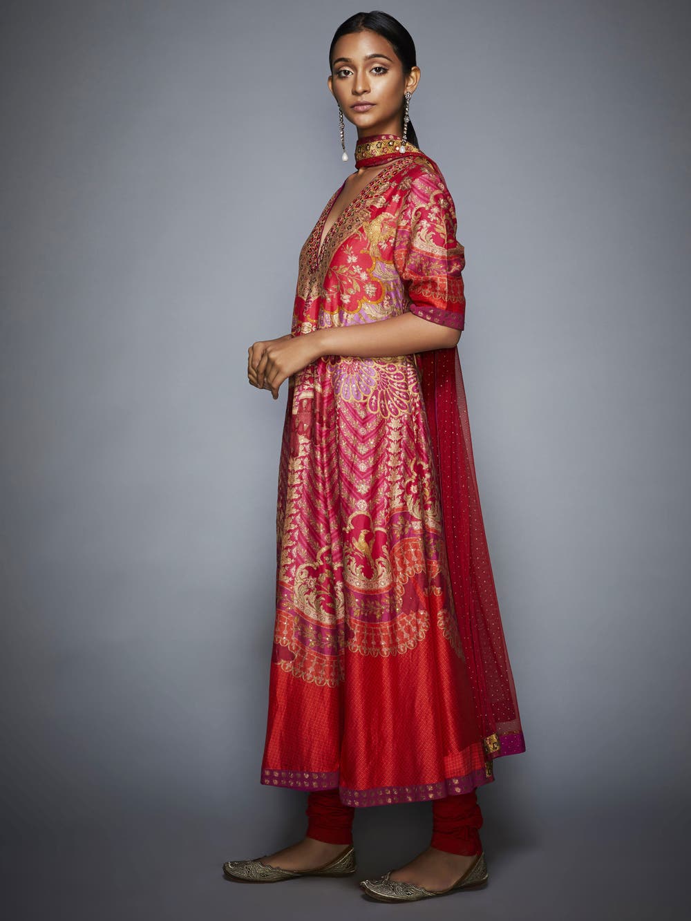RI Ritu Kumar Red and Fuchsia Floral Printed Anarkali Suit – Saris and ...