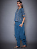 RI-Ritu-Kumar-Teal-Blue-And-Gold-Shimmer-Kurti-With-Dhoti-Pants-Side-View1
