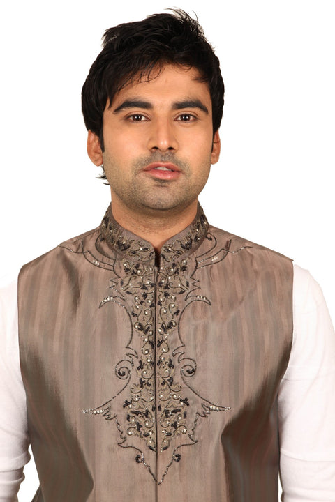 Beautiful 3 Piece Classic Grey Traditional Indian Jodhpuri Suit Sherwani For Men