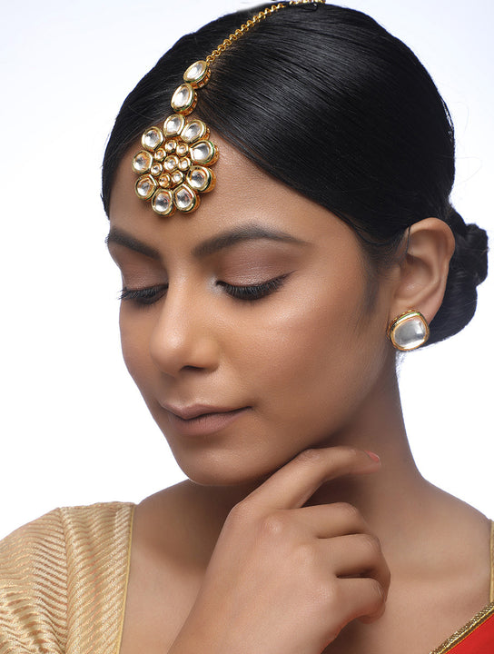 Kundan Tikka With Studs - MRR101