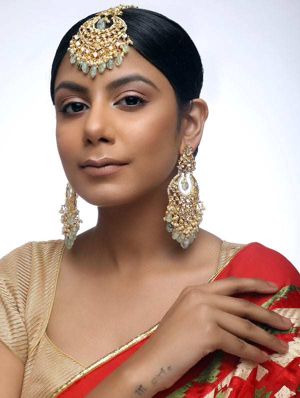 Kundan Teeka With Earrings - MRR171